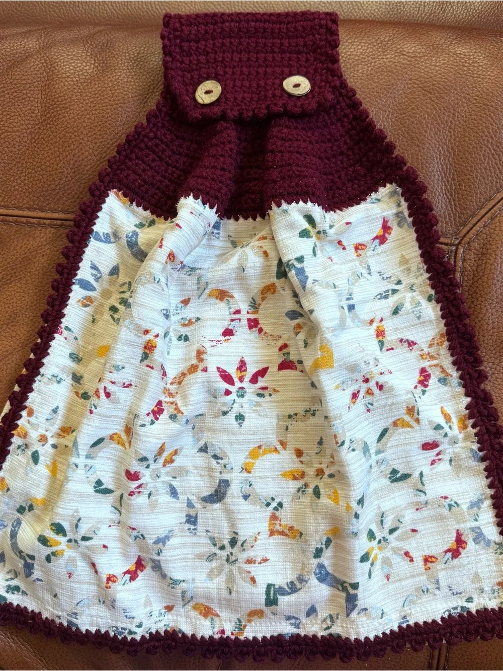 Cream Floral Hanging Tea Towel Maroon Ruffle Crochet Picot Edge Coconut Buttons